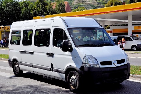 Renault Master 14 Plätzer Tagesfahrten
